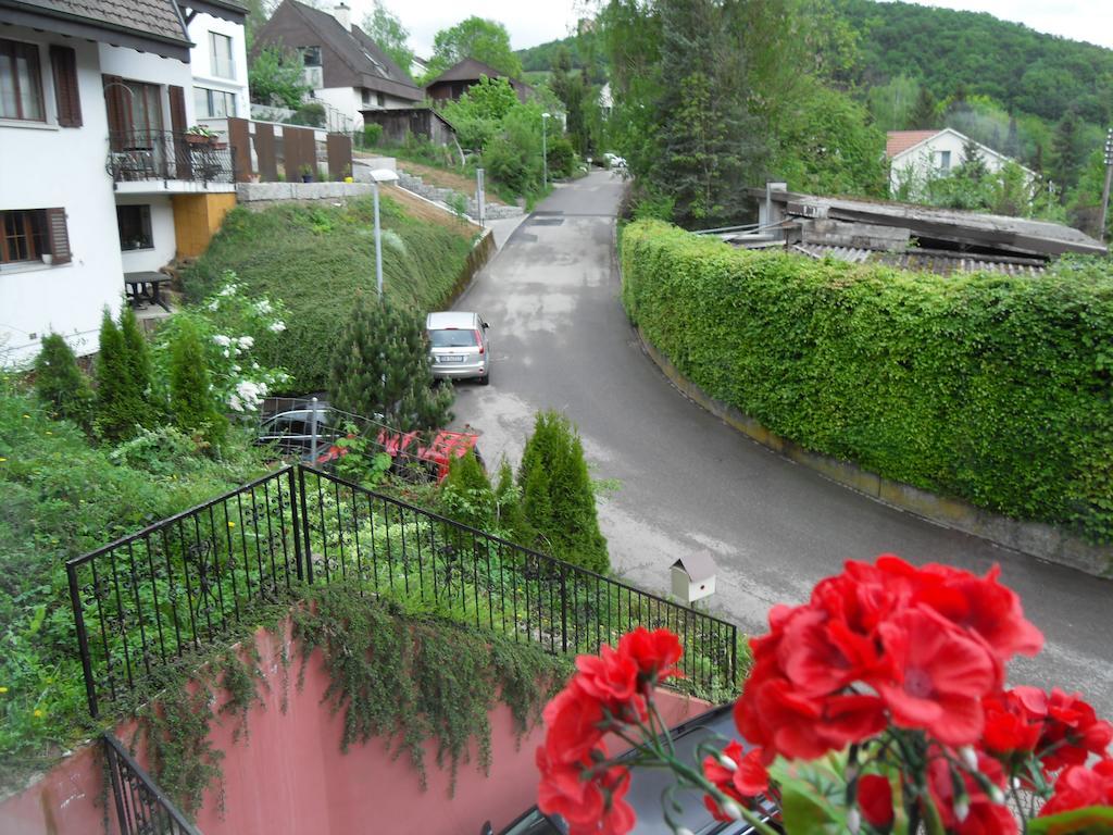 Bed&Breakfast In Flueh Hofstetten-Fluh Exteriér fotografie